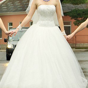 продам Весільна сукня, фото 6